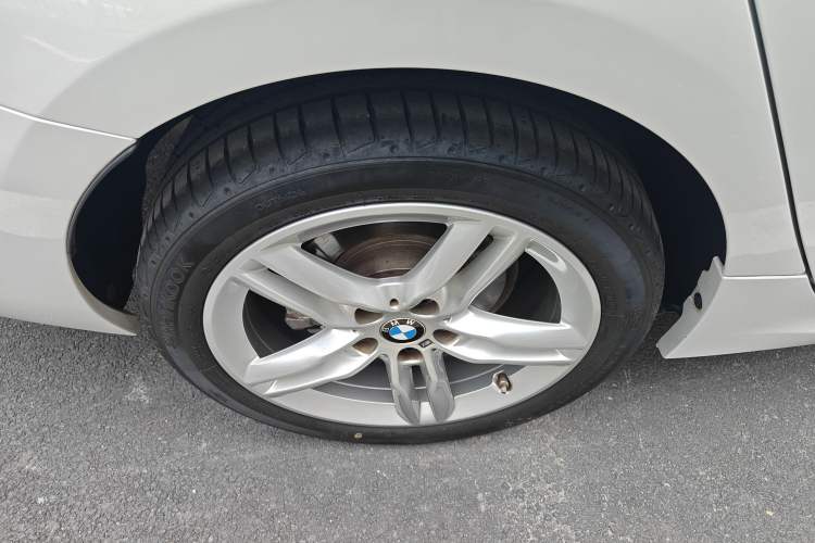 Used BMW 1 Series 2023 120i M Sport Night Edition Exterior 5