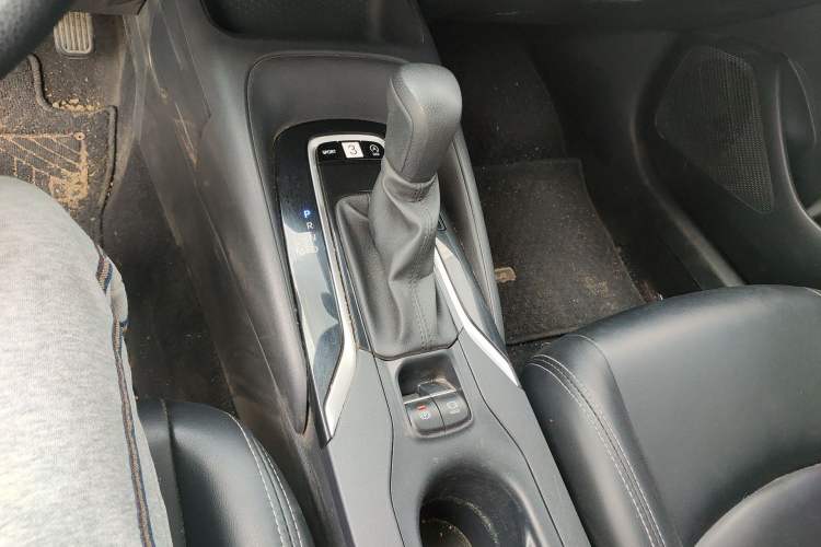 Used Toyota Corolla 2021 1.2T S-CVT Elite Edition Gear Lever