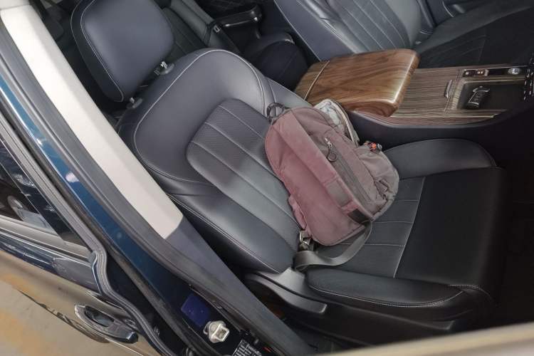 Used GAC Trumpchi M8 2020 Flagship Model 390T Deluxe Edition