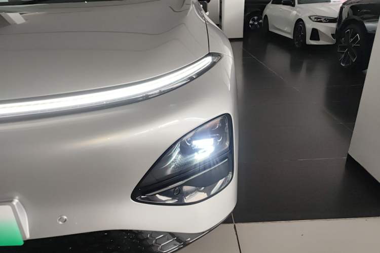 Used XPeng G6 2025 625 Long-Range Max Flagship Edition Left Front Headlight