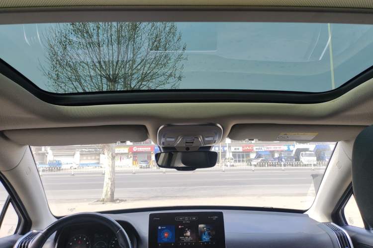 Used BYD Tang 2018 2.0T Automatic SmartConnect Luxury Edition 5 Seats China V Standard
