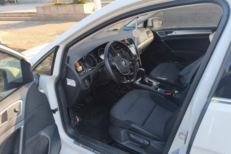 Used Volkswagen Golf 2020 Zhiai Edition 280TSI DSG Comfort Model
