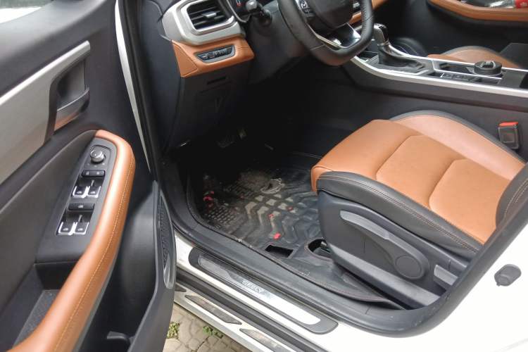 Used Geely Auto Vision X6 2020 1.4T CVT Luxury Edition