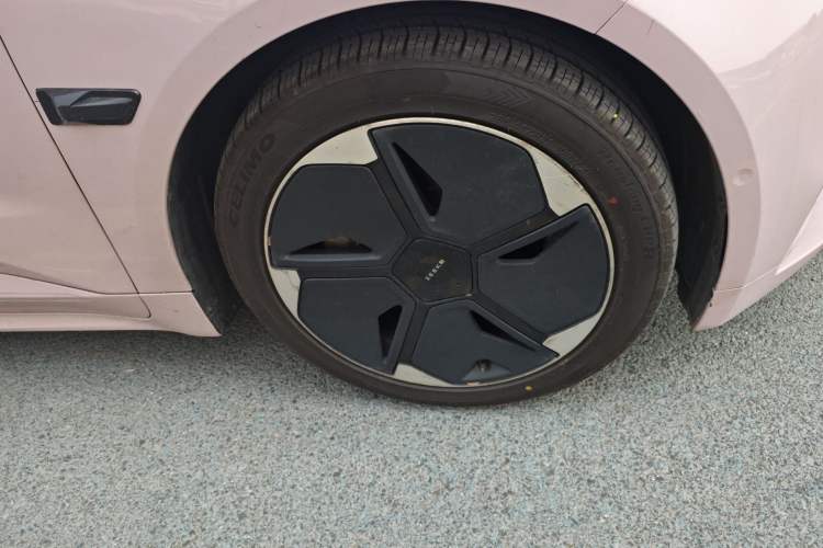 Used Zeekr 001 2022 Ultra-Long Range Single-Motor WE Version
