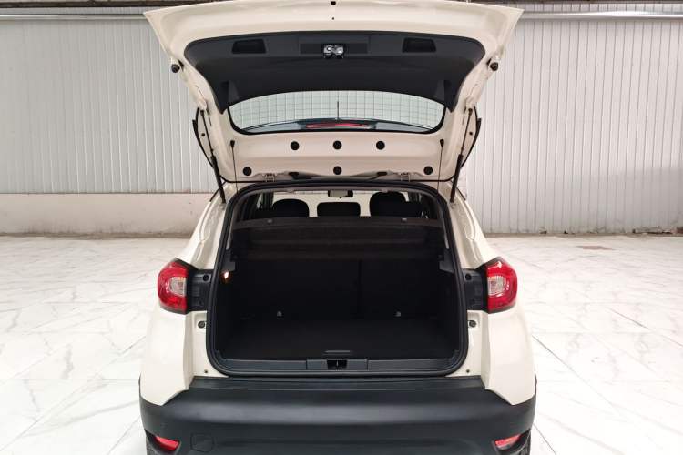 Used Renault Captur 2015 1.2T Automatic Comfort Edition
