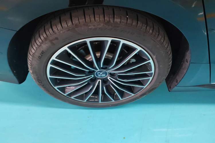 Used BYD Han 2025 DM-i Intelligent Driving Edition 125KM LiDAR Flagship Model
