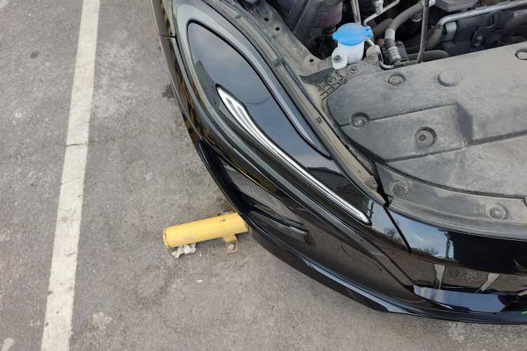 Used Hongqi E-QM5 2024 610 km PLUS
