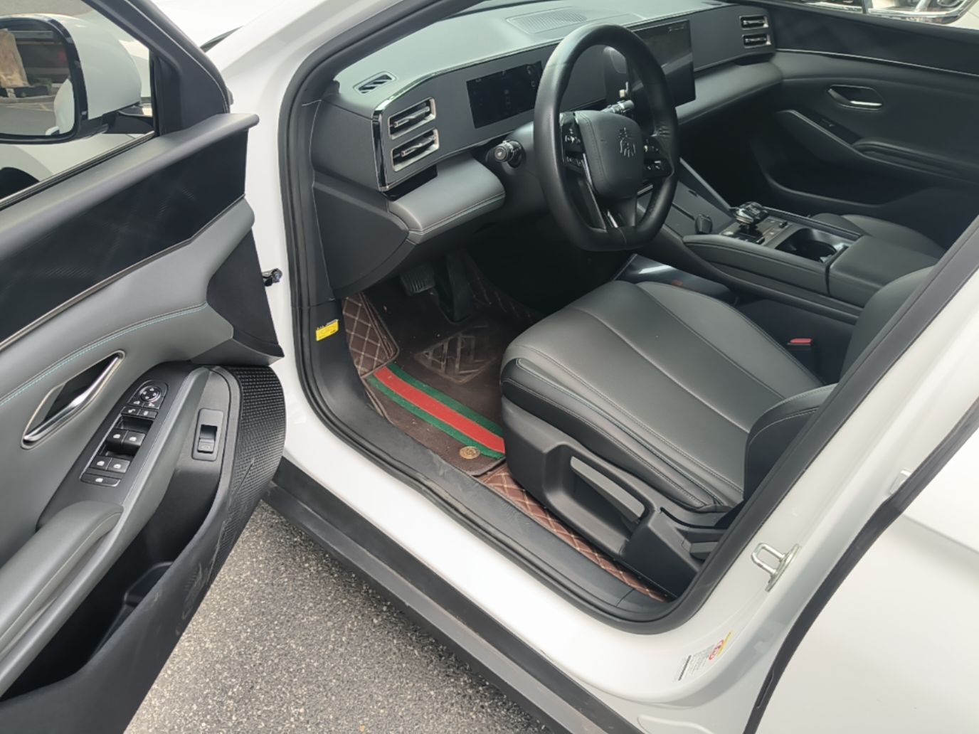 BYD Qin L 2024 DM-i 80KM Leading Model — снимка 18