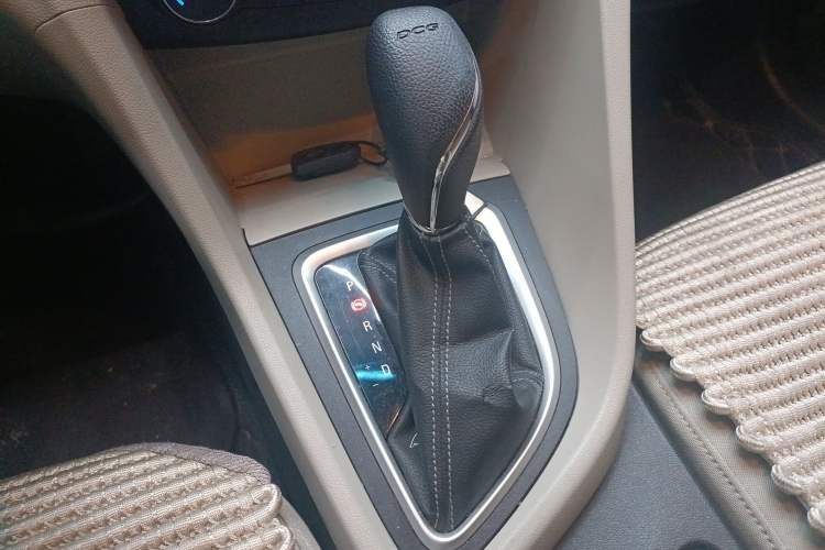 Used Buick GT 2018 15T Dual-Clutch Advanced Model China V Standard Gear Lever