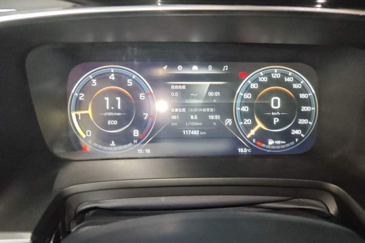 Used GAC Trumpchi M8 2021 Lingxiu Series 390T Deluxe Edition Instrument Cluster