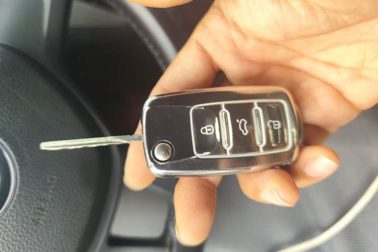 Used Volkswagen Lavida 2017 1.6L Manual Fashion Edition Vehicle Key