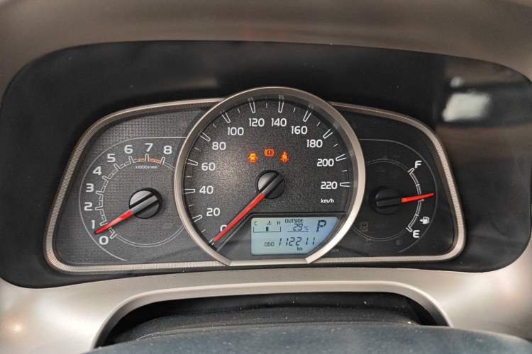 Used Toyota RAV4 2015 2.0L CVT Two-Wheel Drive Urban Edition Instrument Cluster