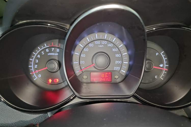 Used Kia K2 2015 Sedan 1.4L MT GLS