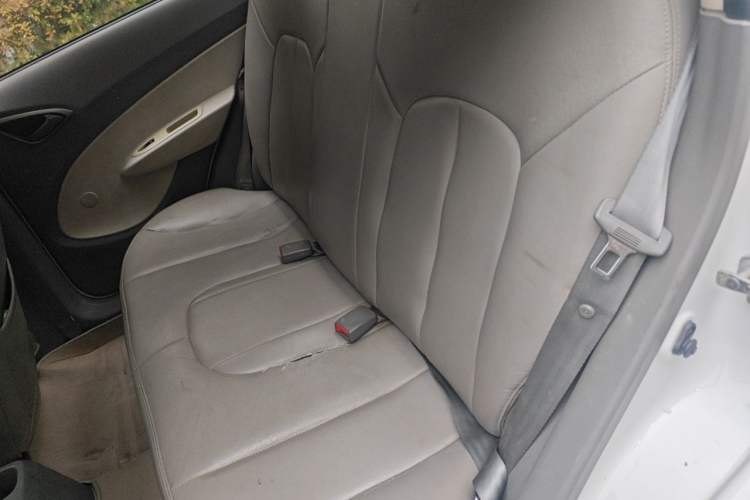 Used Chevrolet Sail 2013 Sedan 1.2L AMT Ideal Edition