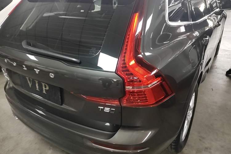 Used Volvo XC60 2019 T5 4x4 Smart Edition China VI Standard