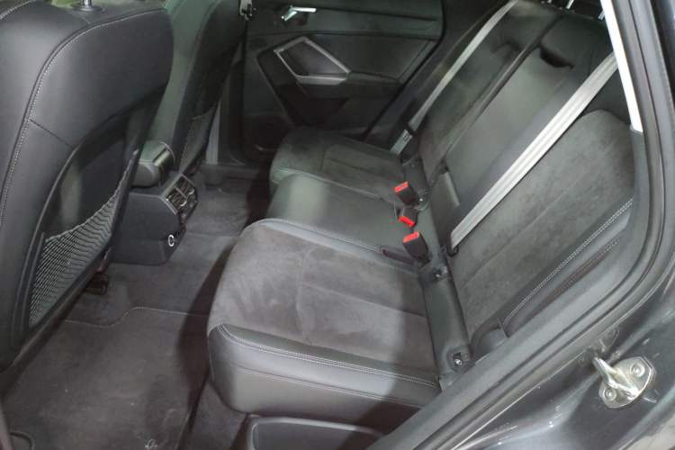 Used Audi Q3 2019 35 TFSI Fashion Dynamic Model