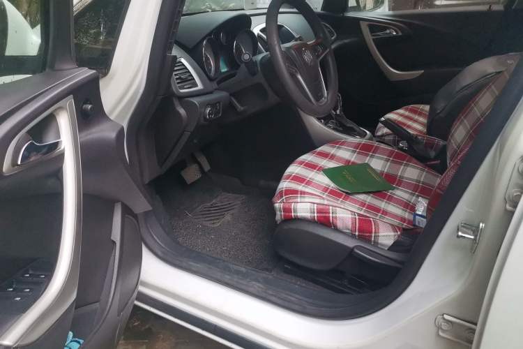 Used Buick GT 2012 XT 1.6T Fashion Sport Edition Driver Seat