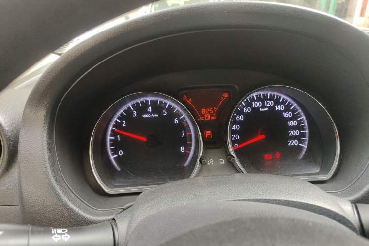Used Nissan Sunny 2011 1.5XL CVT Luxury Edition Instrument Cluster