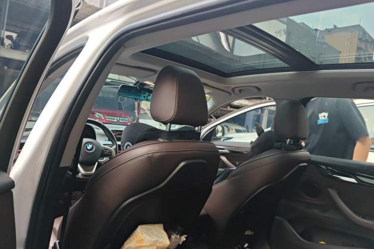 Used BMW X1 2016 sDrive18Li Premium Edition
