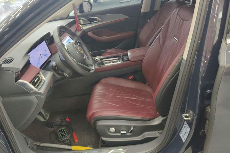 Used Hongqi H5 2024 2.0T Automatic Smart Connect Flagship Edition Left Front Seat