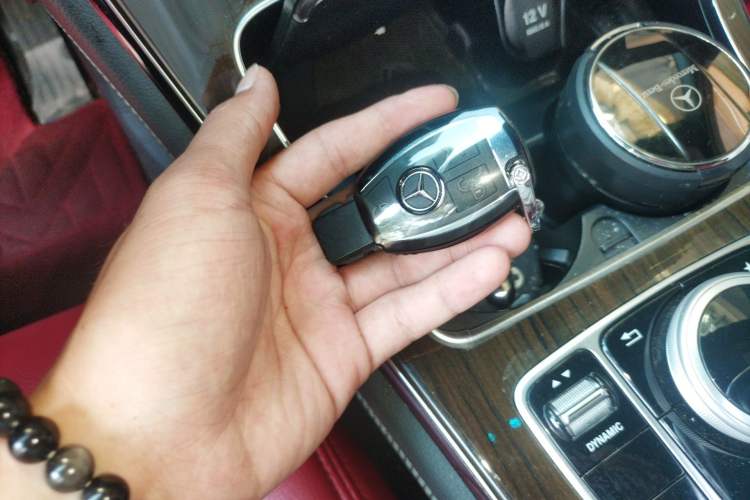 Used Mercedes-Benz GLC 2019 Facelift GLC 260 L 4MATIC Luxury Model
