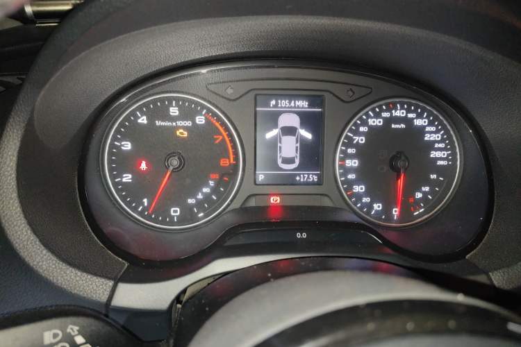 Used Audi A3 2015 Limousine 35 TFSI Millionth Anniversary Intelligent Leading Model
