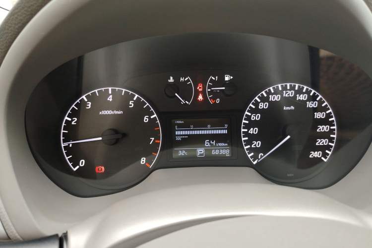 Used Nissan Sylphy 2014 1.6XV CVT Deluxe Edition Instrument Cluster