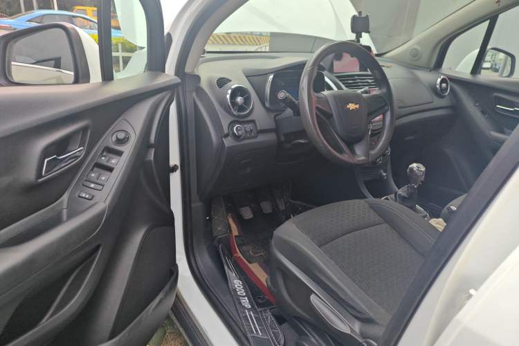 Used Chevrolet Trax 2014 1.4T Manual Two-Wheel Drive Comfort Model Driver Seat