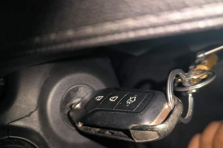 Used Ford Escort 2015 1.5L Manual Fashion Edition
