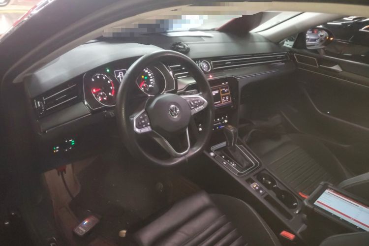 Used Volkswagen Magotan 2020 330TSI DSG Leading Model Center Console