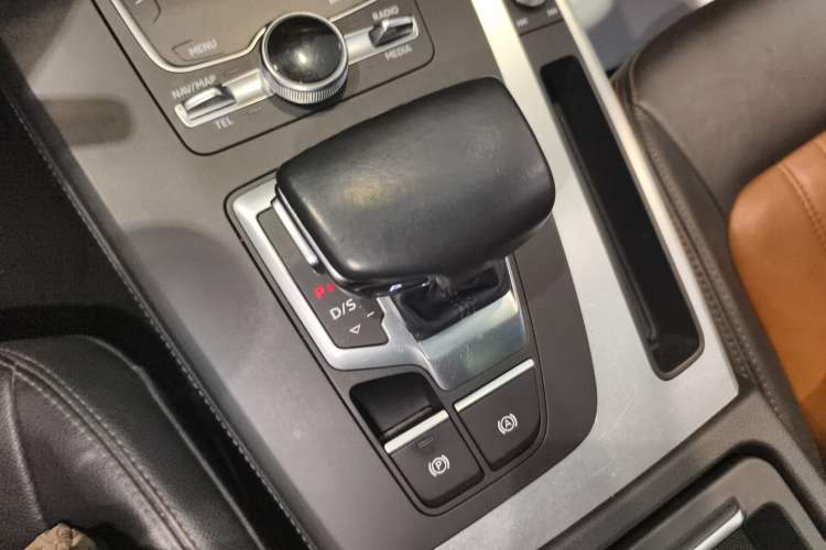 Used Audi Q5L 2020 40 TFSI Prestige Fashion Edition
