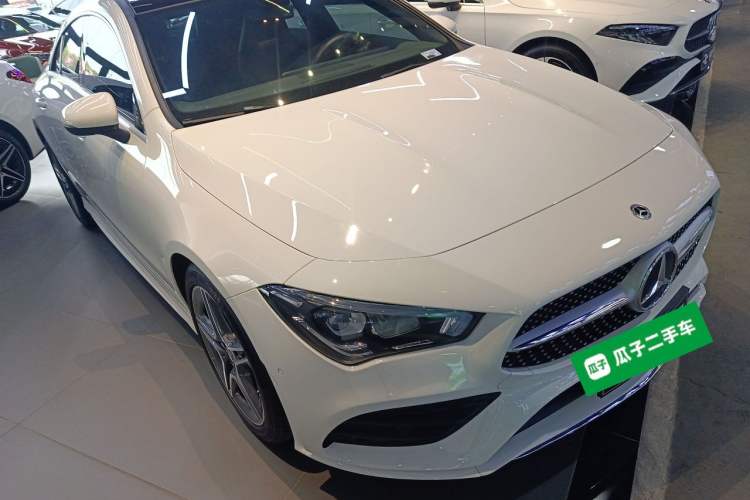 Used Mercedes-Benz CLA 2021 CLA 200 Front Right 45 Deg