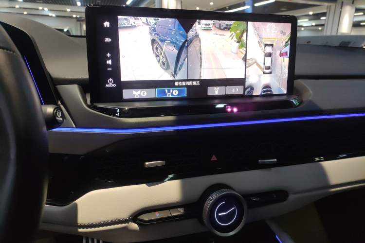 Used Honda Accord New Energy 2023 2.0L ePHEV Flagship Edition Audio And AC Panel