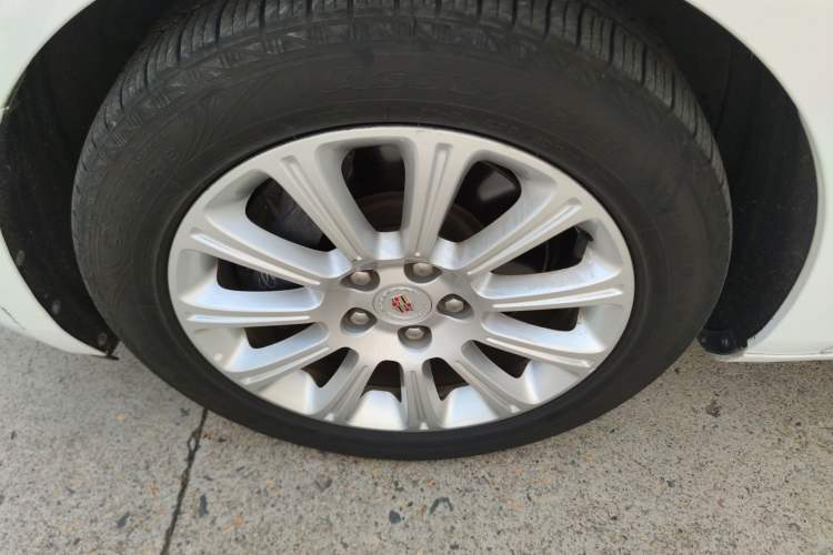 Used Cadillac XTS 2015 28T Comfort Model