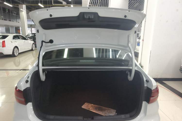 Used Volkswagen Lavida 2023 280TSI DSG Full-Comfort Edition Trunk