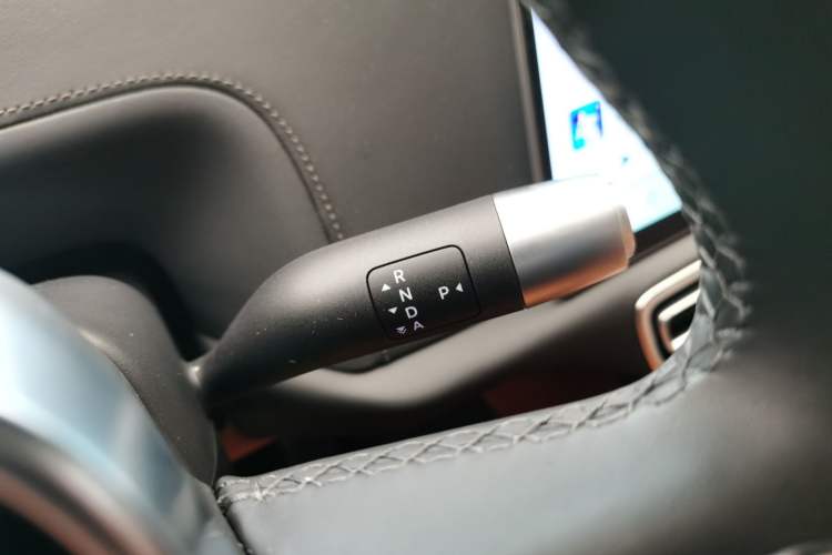 Used Li Auto L9 2025 Ultra Smart Refreshed Edition Gear Lever