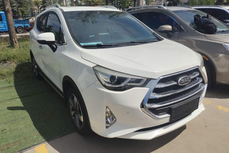 Used JAC Group Refine S3 2017 1.5L Manual Luxury Smart Model Exterior 1