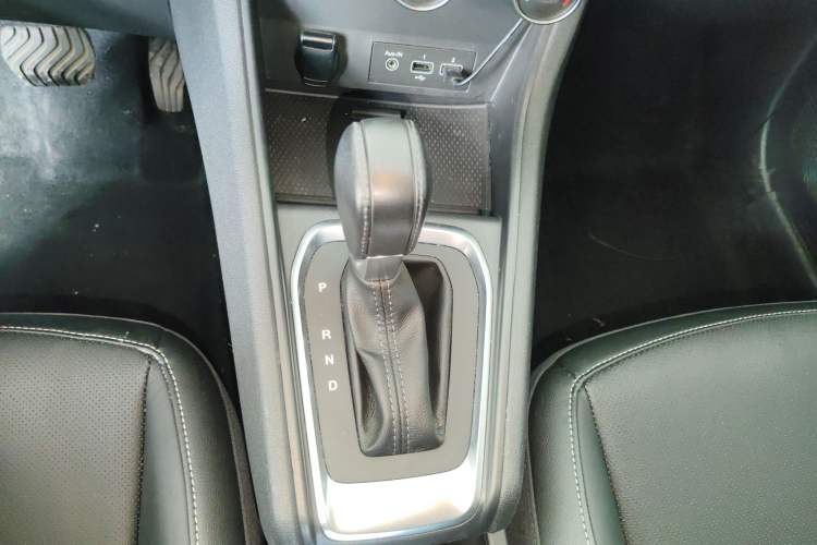 Used Renault Clio 2019 TCe270 Automatic Trendy Model
