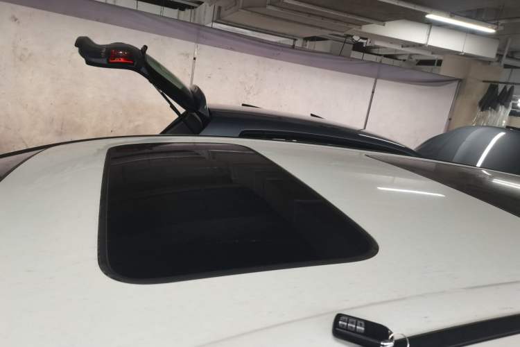 Used Honda Elysion 2022 2.0L eHEV Prestige Edition Roof