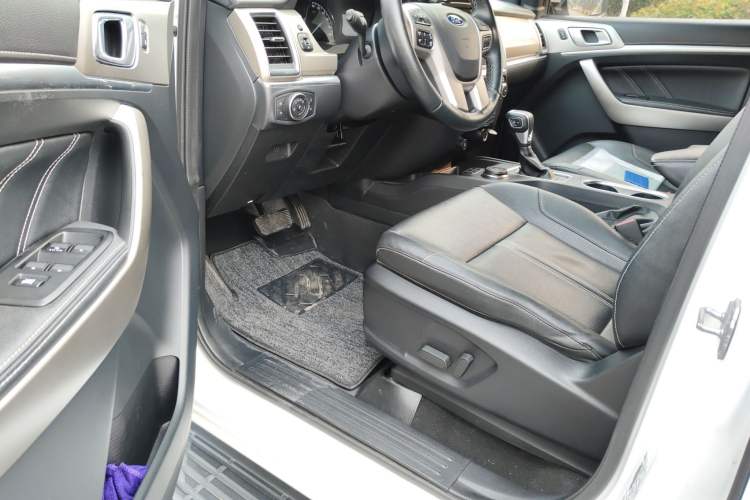 Used Ford Everest 2020 2.3T Gasoline Automatic 4x4 Luxury Edition 7 Seats