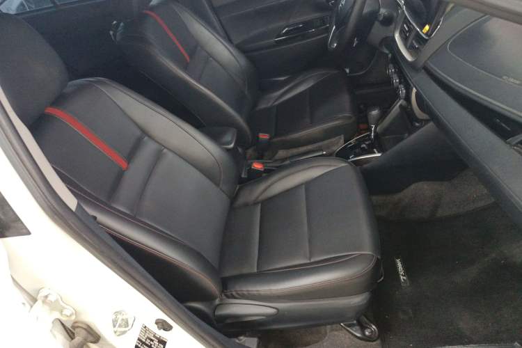 Used Toyota YARiS L Zhi Xuan 2022 X-Trail 1.5L CVT Luxury PLUS Edition Right Front Seat