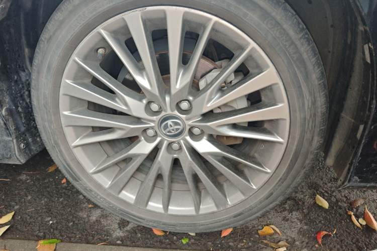 Used Toyota Camry 2019 2.5G Luxury Edition China VI Standard Right Front Wheel Hub