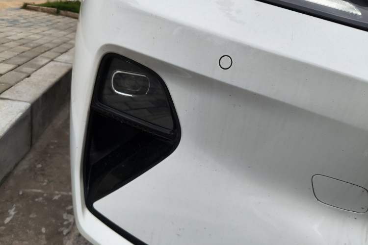 Used Deepal L07 2024 230Max Qiankun Intelligent Driving ADS SE Range-Extended Version Right Front Headlight