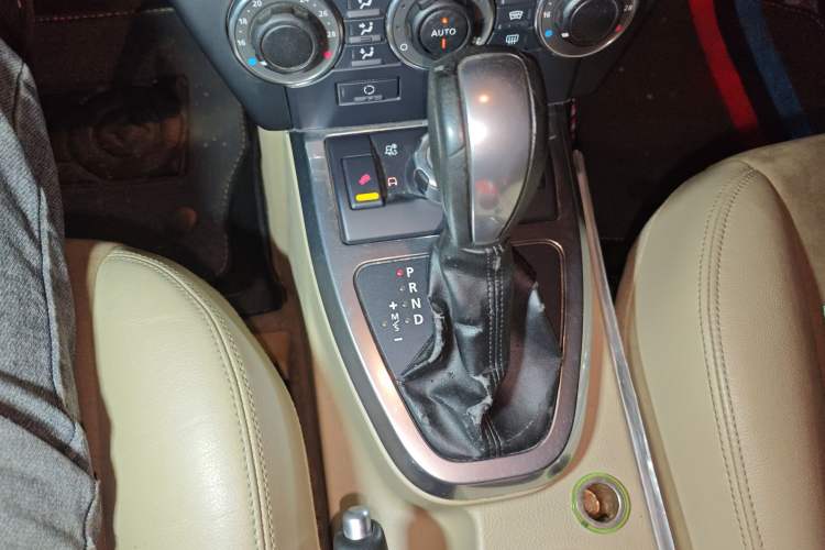 Used Land Rover Freelander 2 2010 3.2 i6 Automatic SE Gasoline Version
