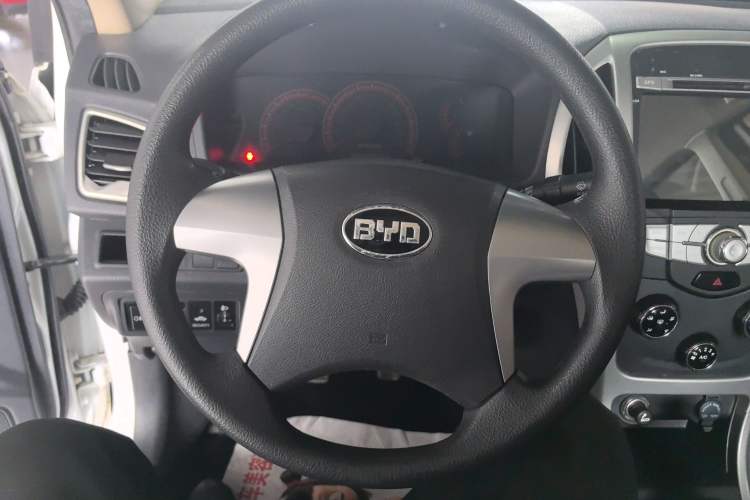 Used BYD F3 2015 Energy-Efficient Model 1.5L Manual Comfort Edition
