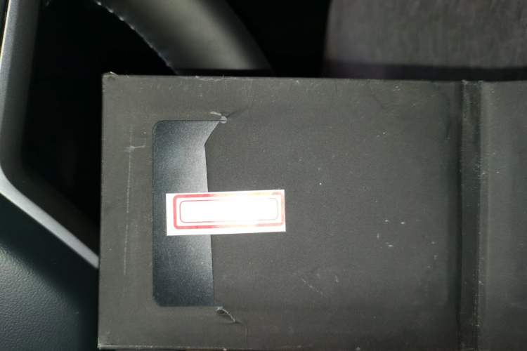 Used Tesla Model Y 2021 Long-Range All-Wheel-Drive Version 3D7
