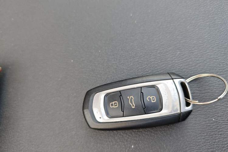 Used Geely Auto Emgrand GT 2017 1.8T Luxury Model