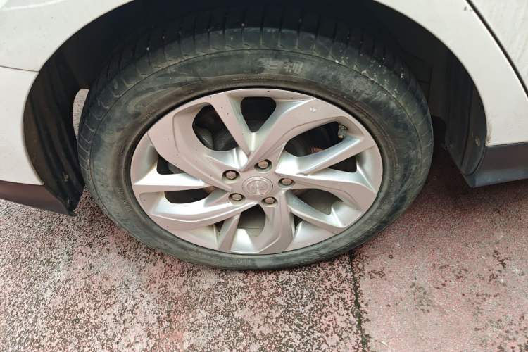 Used Buick Velite 6 2022 Connected & Shared PLUS