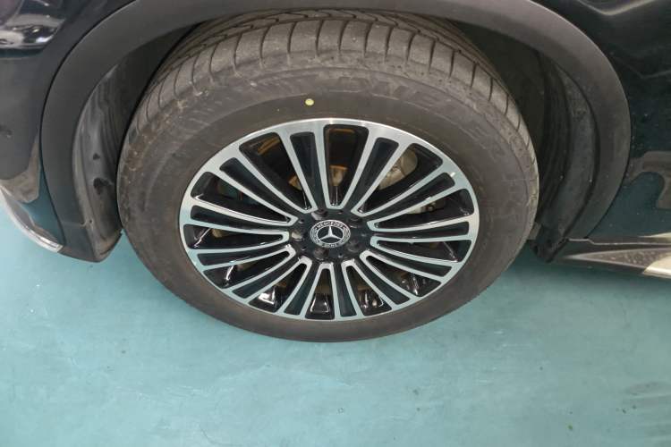 Used Mercedes-Benz GLC 2019 GLC 260 L 4MATIC Luxury Model