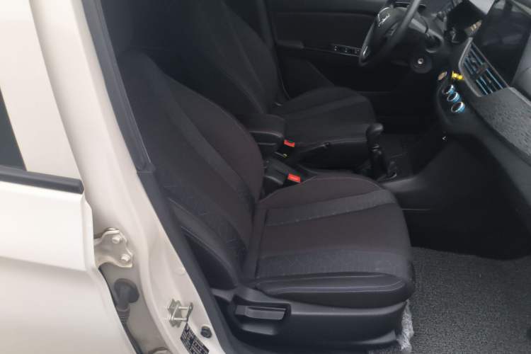 Used Baojun 310 2020 1.2L Manual Comfort Edition